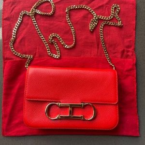 CH Carolina Herrera 2 in 1 cross body/waist bag
